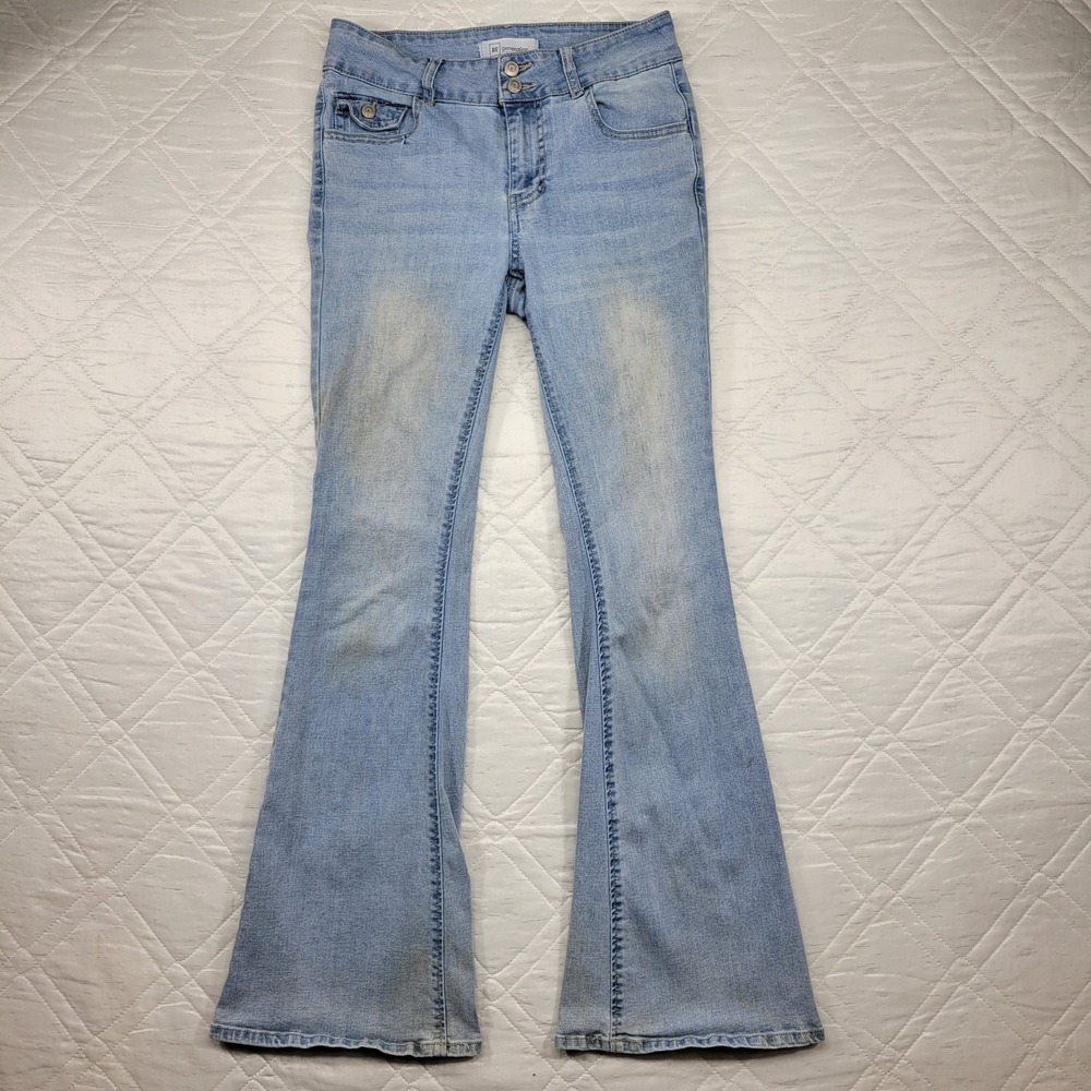 RE generation by Celebrity Pink well worn bell bottom blue jeans size 3/26